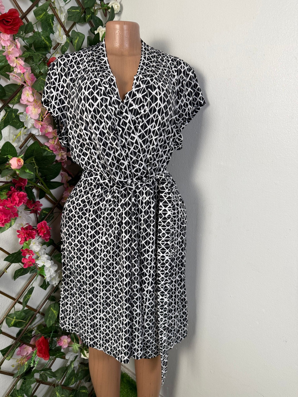 Robe enveloppe sans manche - Perluna Store