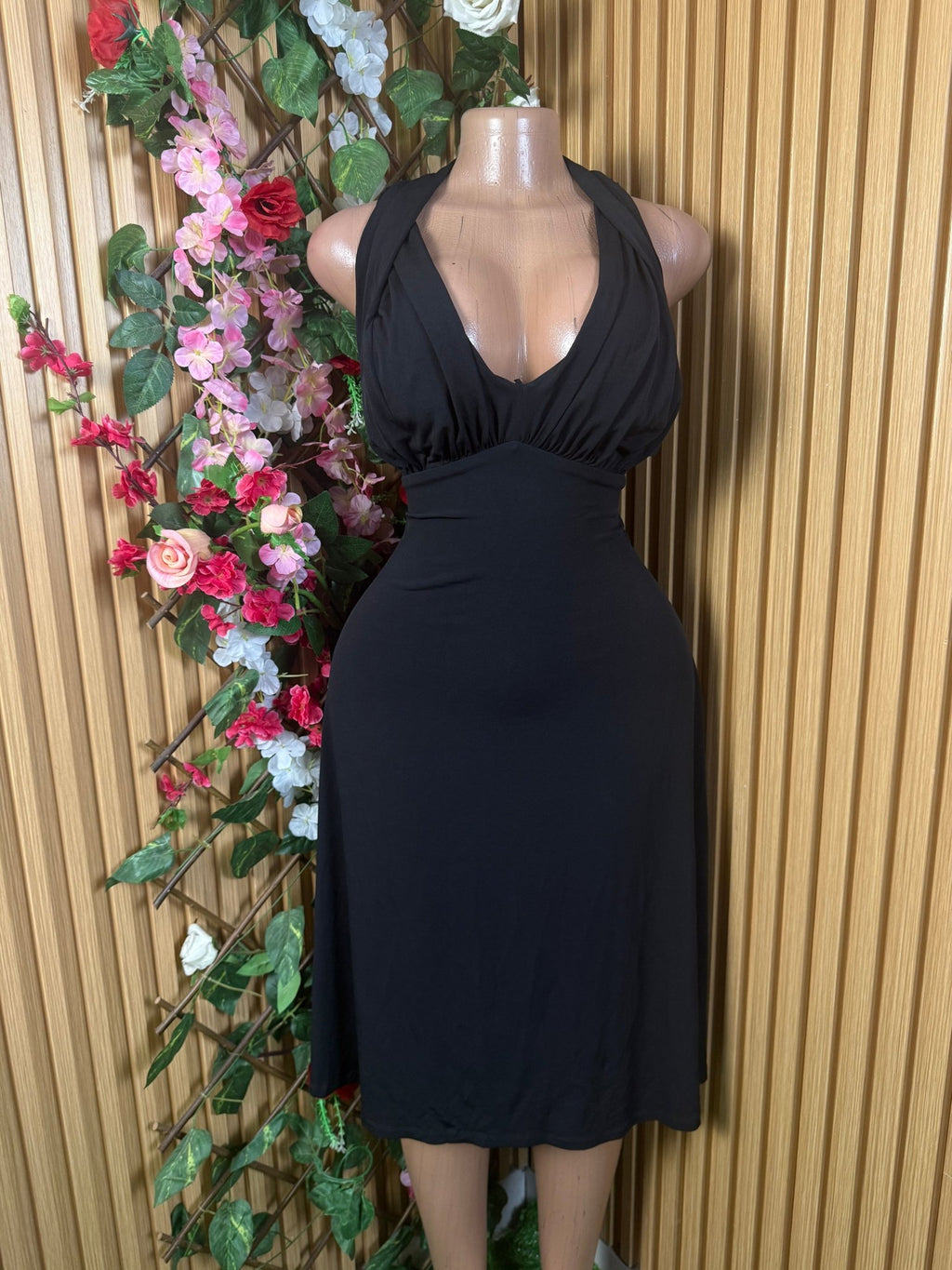 Robe évasé sans manches décolletée - Perluna Store