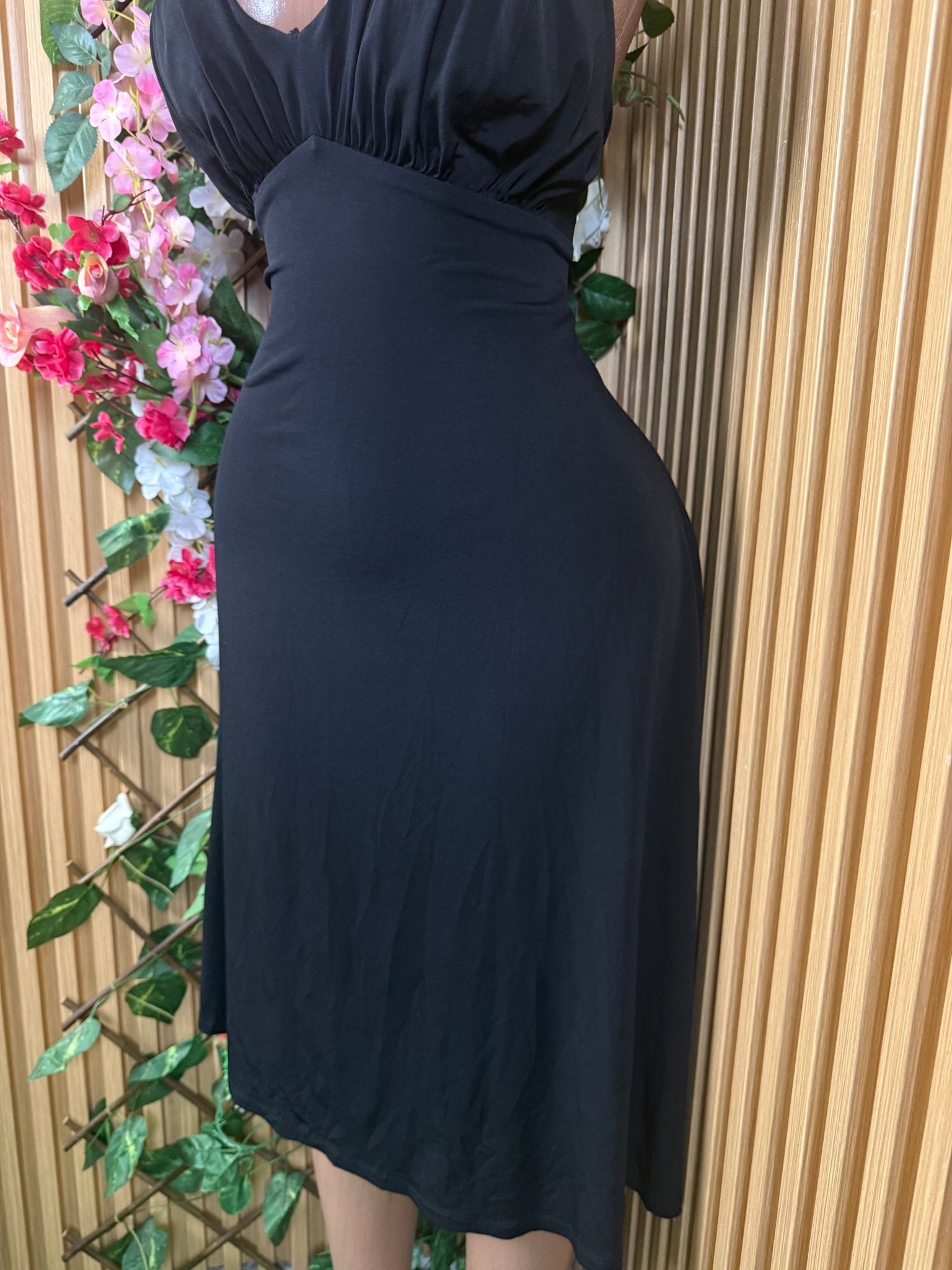 Robe évasé sans manches décolletée - Perluna Store