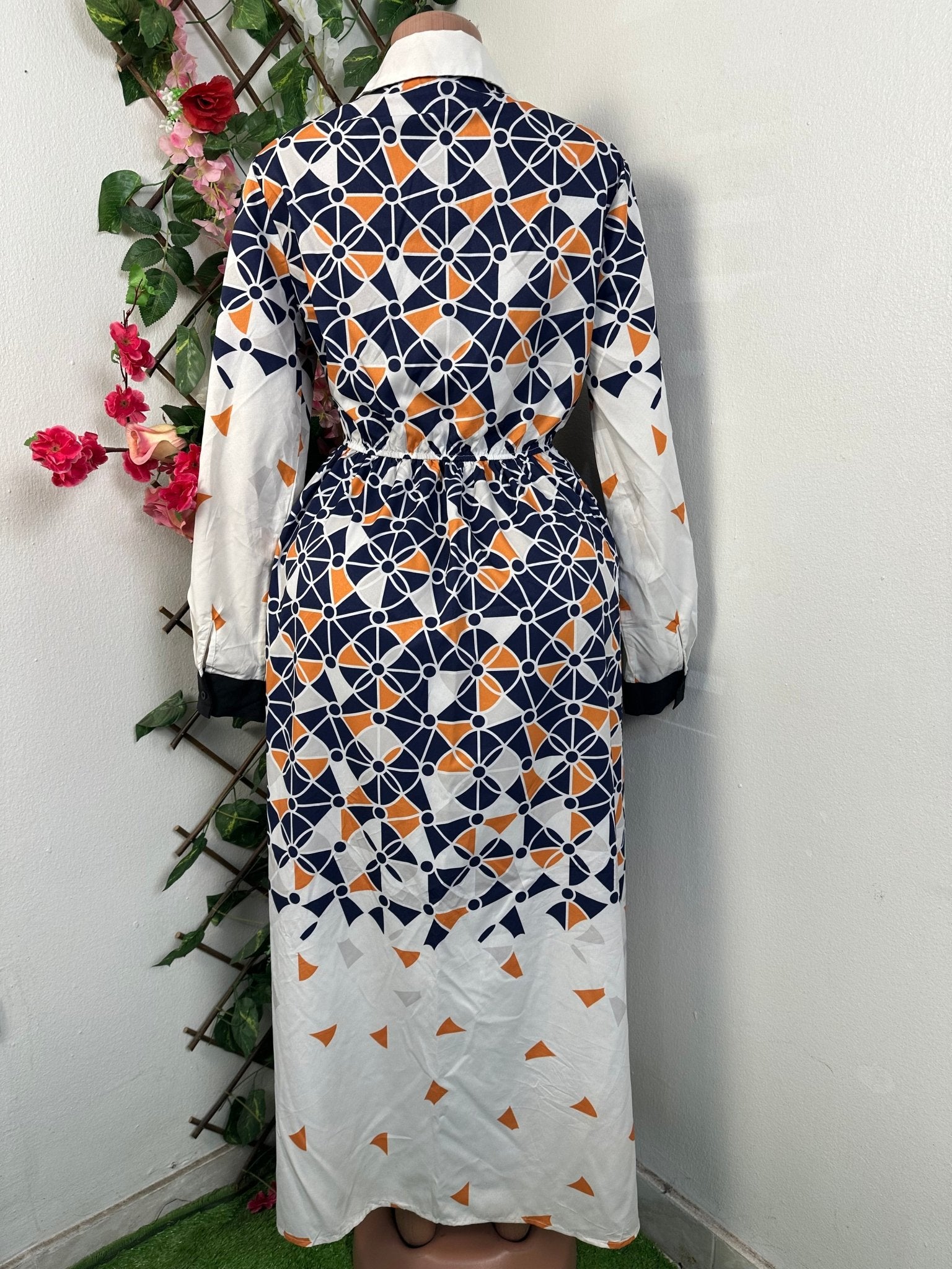 Robe évasée à colle chemise - Perluna Store - kinshasa