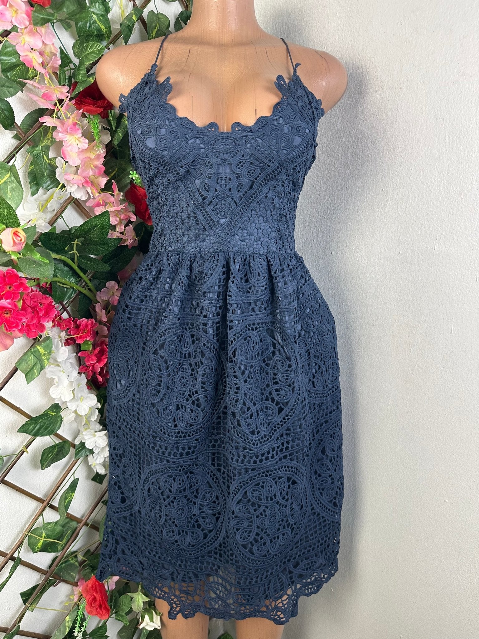 Robe évasée à fine bretelle imprimée bretelle - Perluna Store - kinshasa