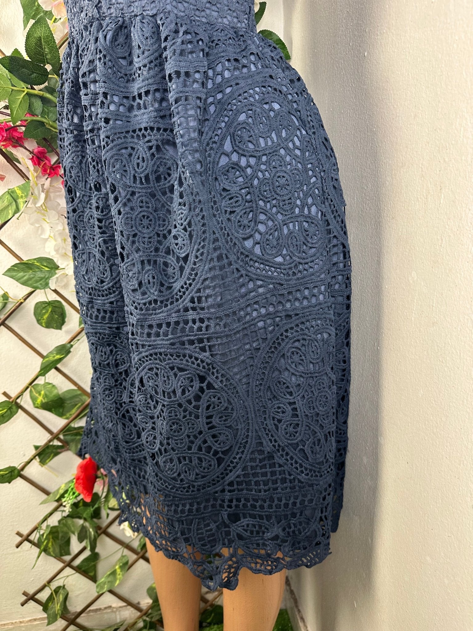 Robe évasée à fine bretelle imprimée bretelle - Perluna Store - kinshasa