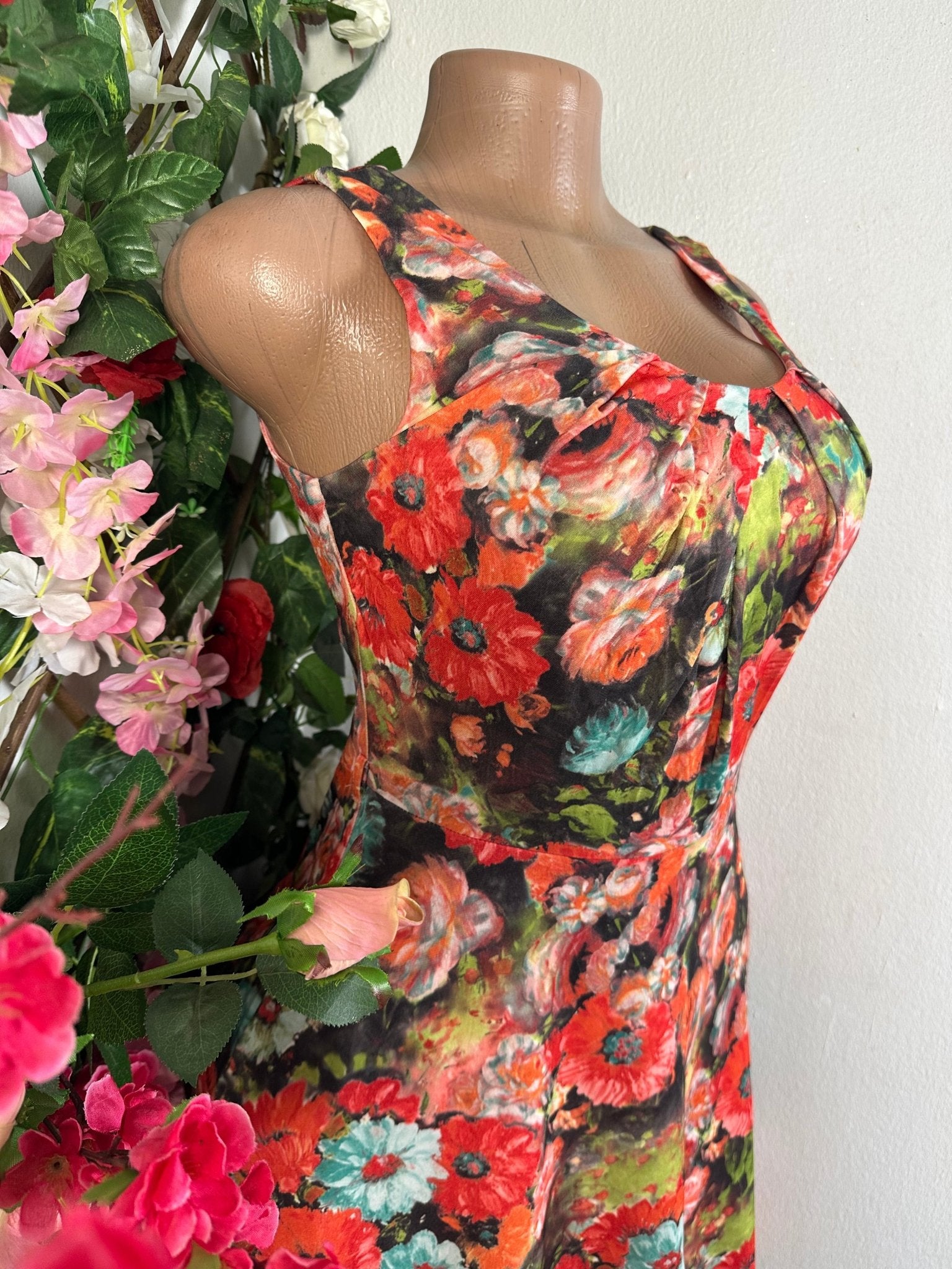 Robe évasée à fine bretelles imprimée fleurie - Perluna Store - kinshasa