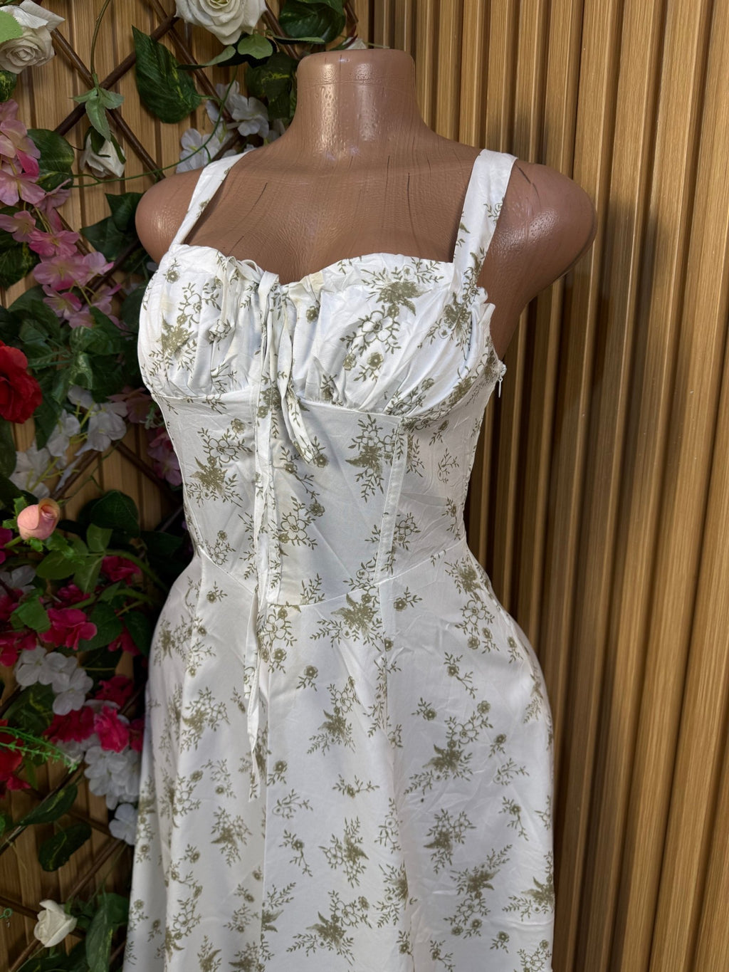 Robe évasée à longue fines bretelles imprimée fleurie - Perluna Store