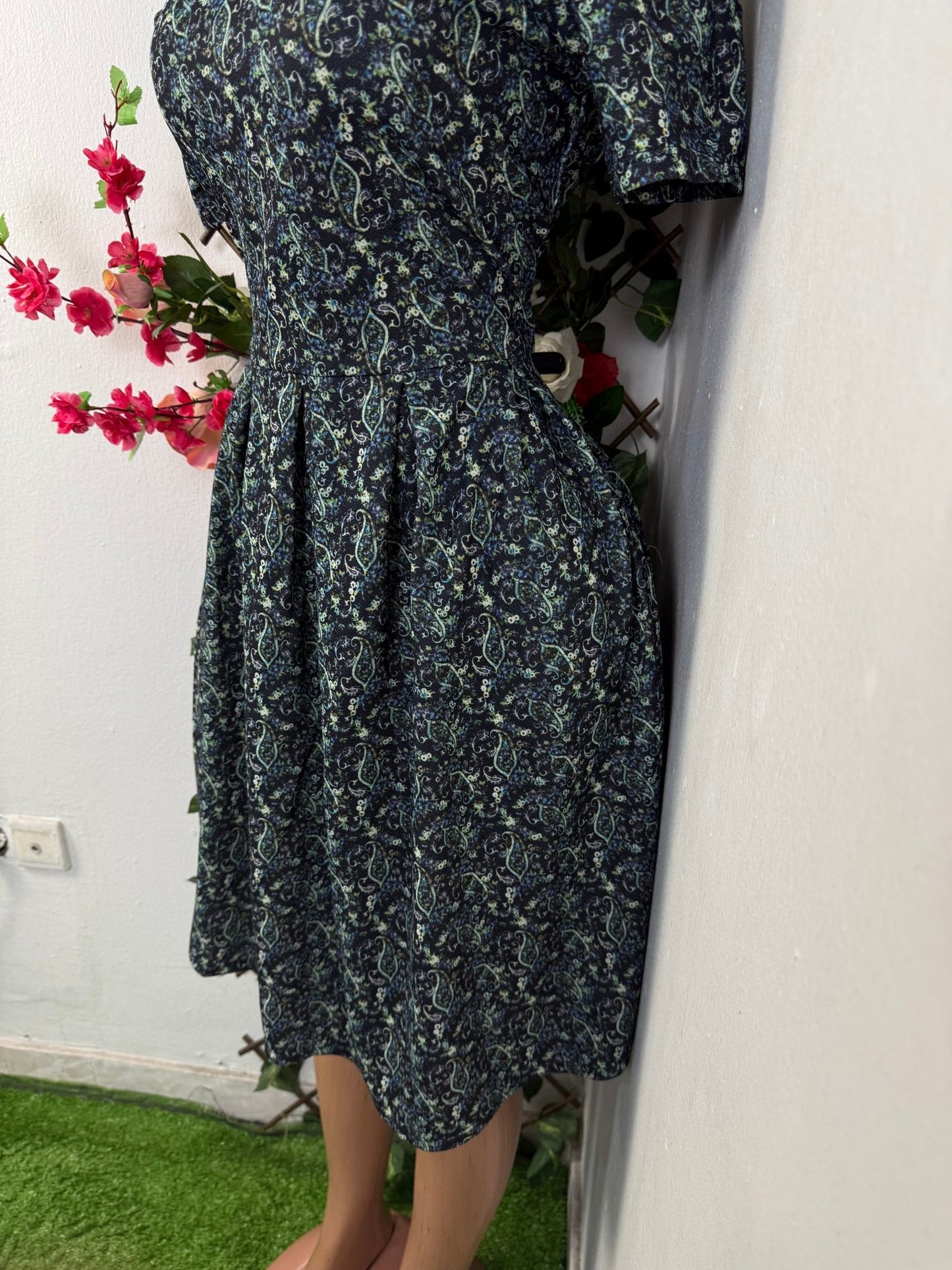 Robe evasee a manche courte - Perluna Store - kinshasa