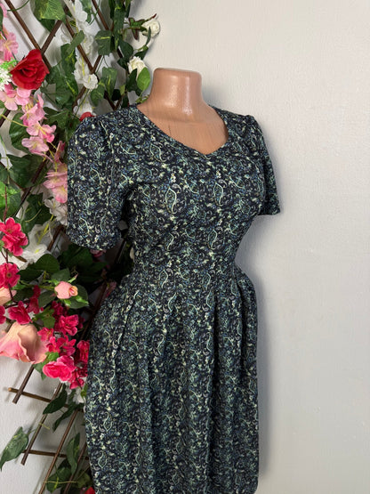Robe evasee a manche courte - Perluna Store - kinshasa