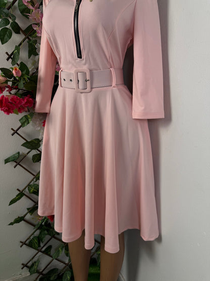 Robe évasée ceinturer a fermeture devant - Perluna Store - kinshasa