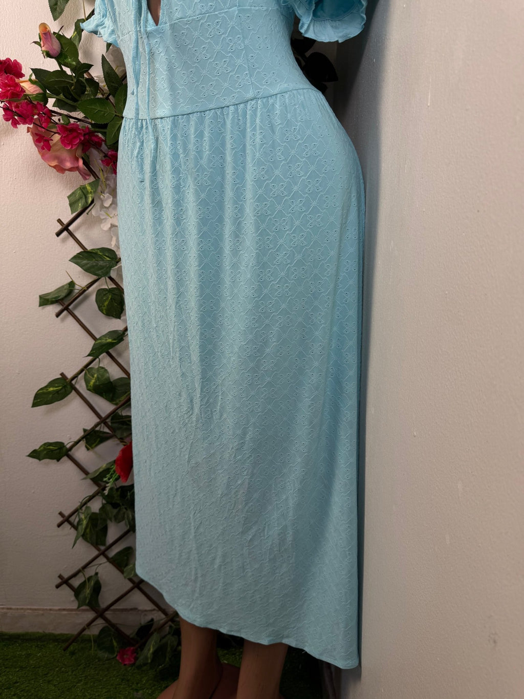 Robe évasée dénudée manches courtes - Perluna Store - kinshasa