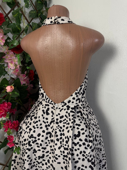 Robe évasée dos nue  - Perluna Store - kinshasa