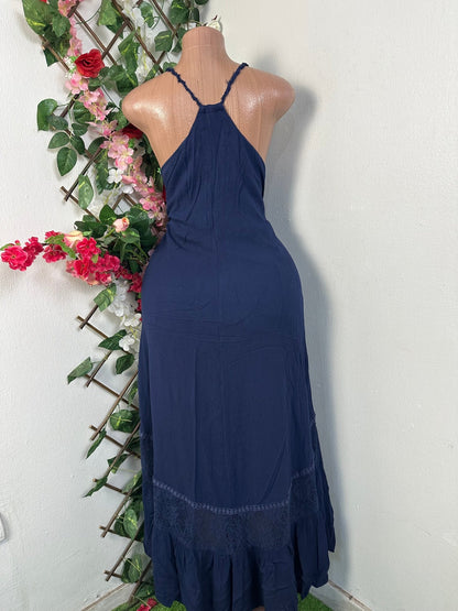 Robe évasée longue à fine bretelle - Perluna Store - kinshasa