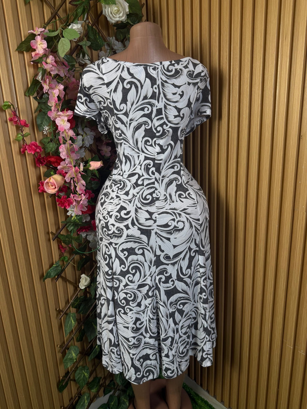 Robe évasée longue manches courtes - Perluna Store