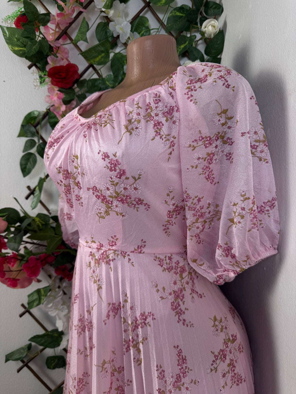 Robe évasée longue manches courtes - Perluna Store - kinshasa