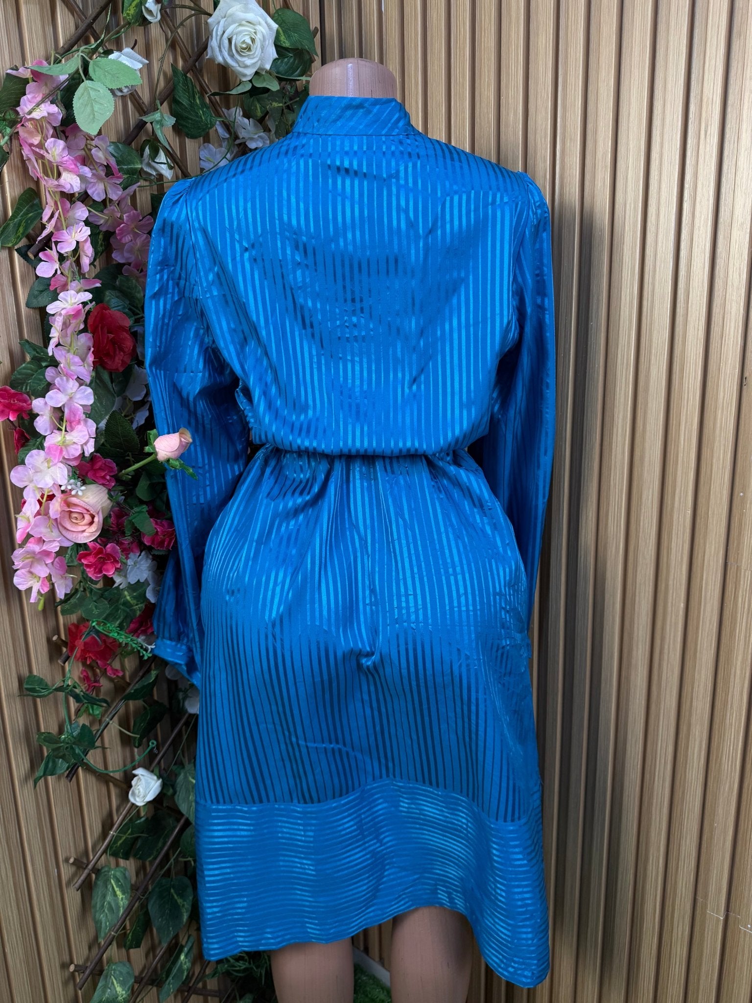 Robe évasée longue manches longues ceintrée - Perluna Store