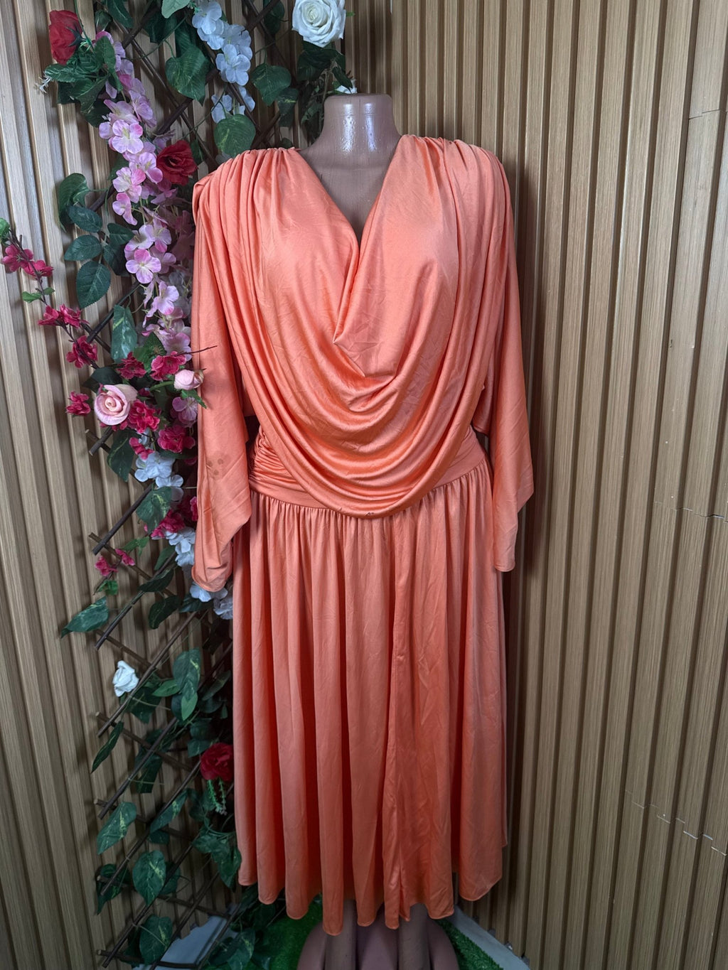 Robe évasée longue  manches longues - Perluna Store