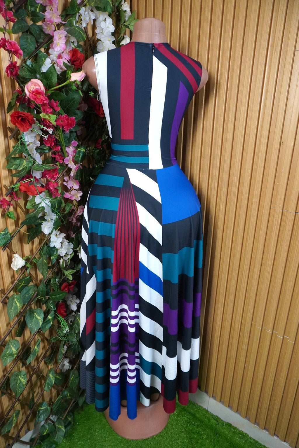 Robe évasée longue sans manches rayée-S - Perluna Store