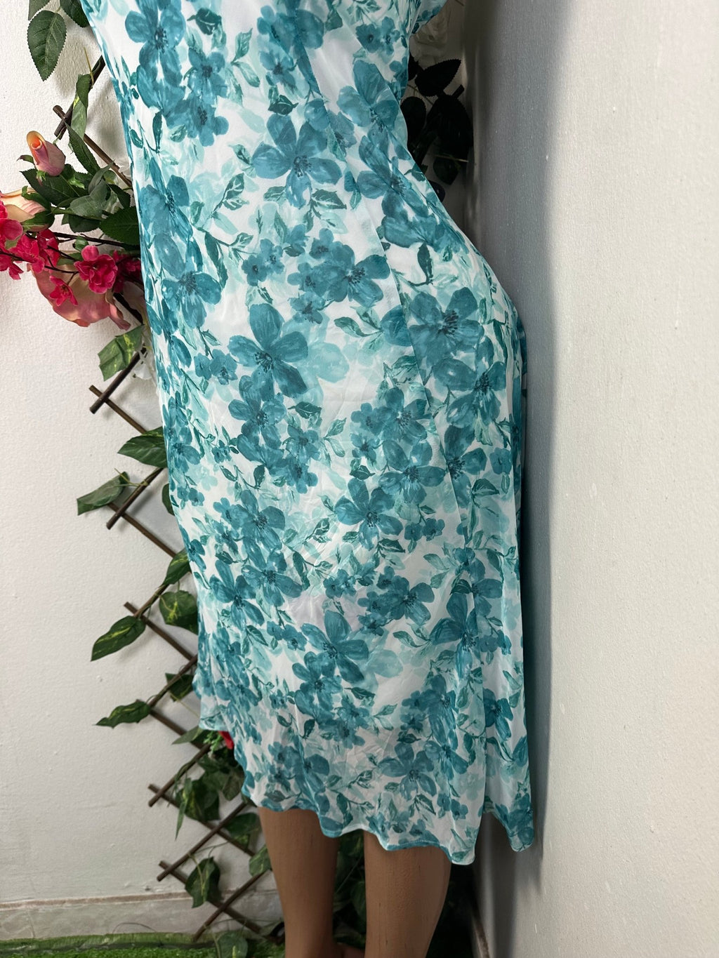 Robe évasée longue sans manches - Perluna Store - kinshasa