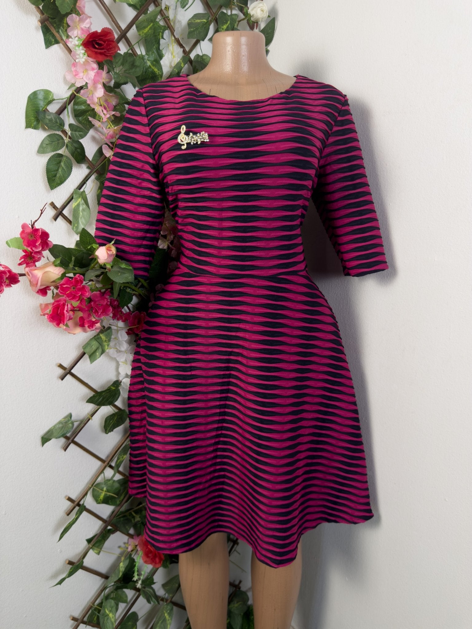 Robe évasée manches 3/4 à col rond - Perluna Store