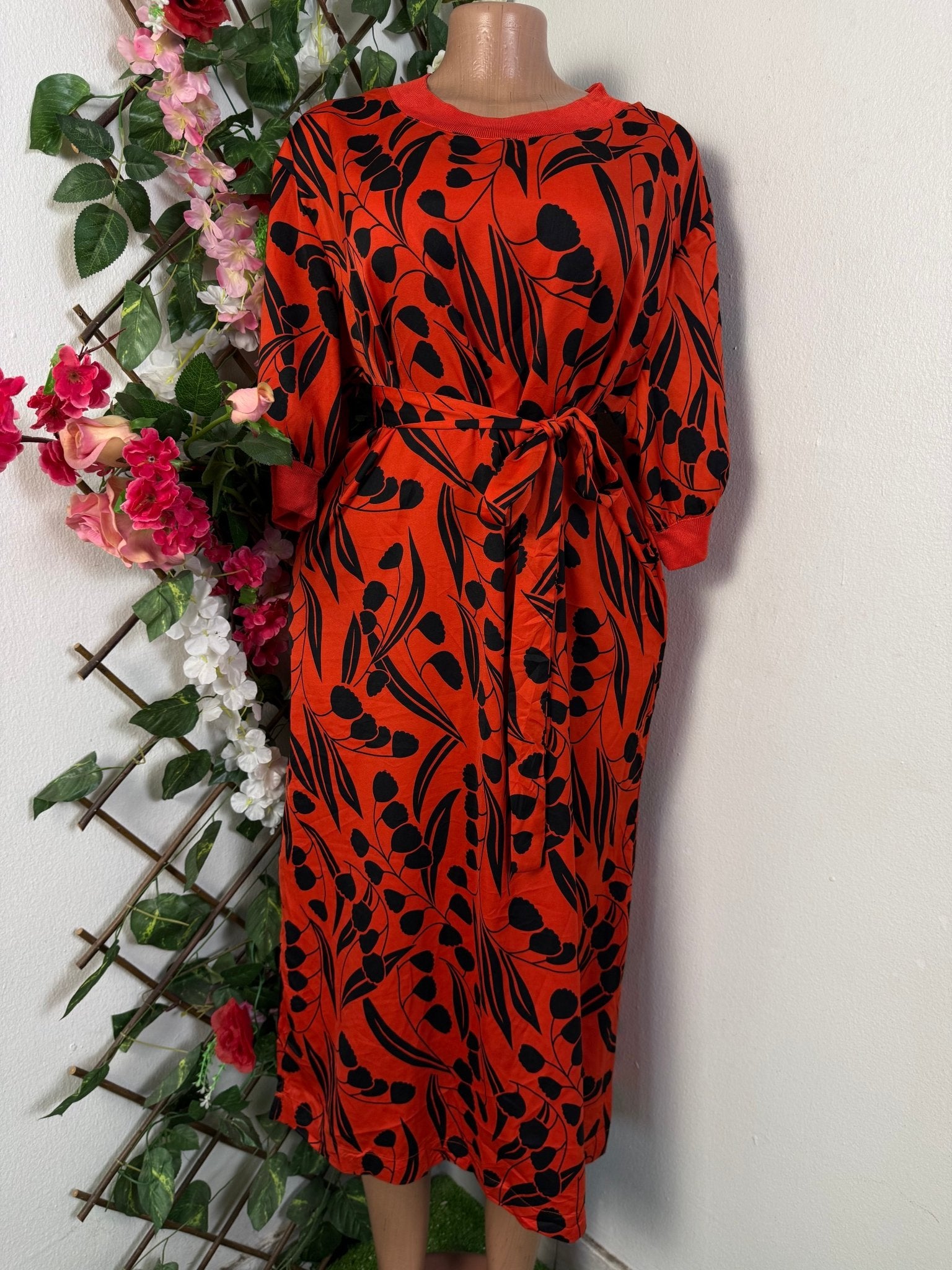 Robe évasée manches 3/4 drapée - Perluna Store - kinshasa