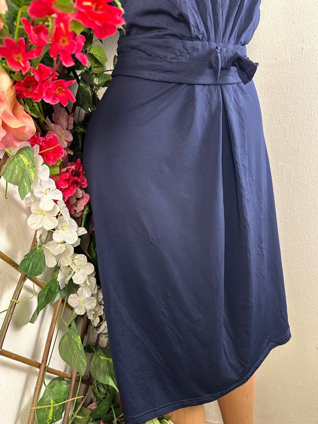 Robe évasée manches courtes carré - Perluna Store - kinshasa