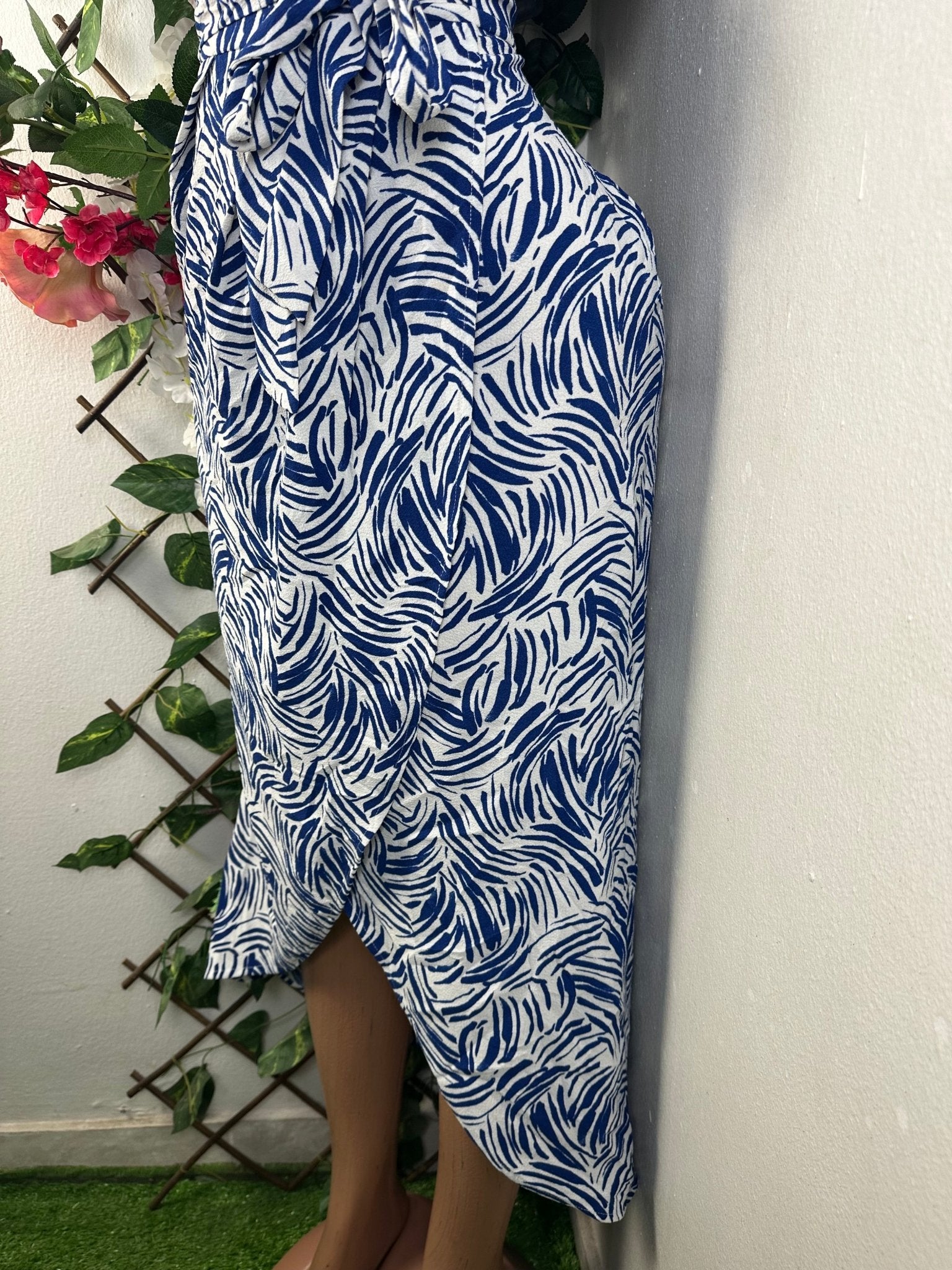 Robe évasée manches courtes ceintrée - Perluna Store - kinshasa