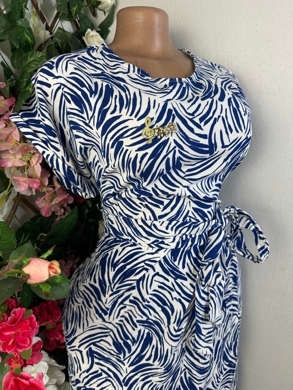 Robe évasée manches courtes ceintrée - Perluna Store - kinshasa