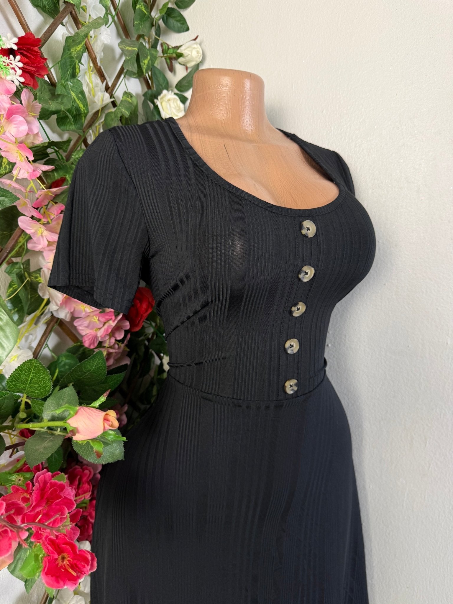 Robe évasée manches courtes col carré - Perluna Store