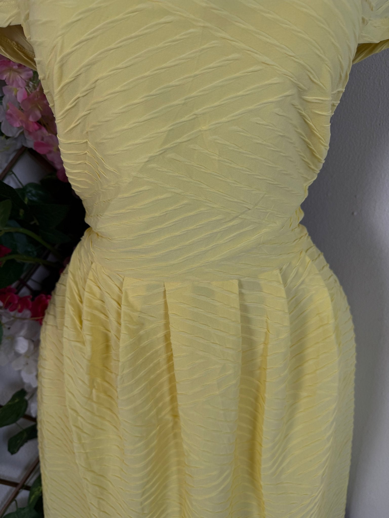 Robe évasée manches courtes col rond - Perluna Store