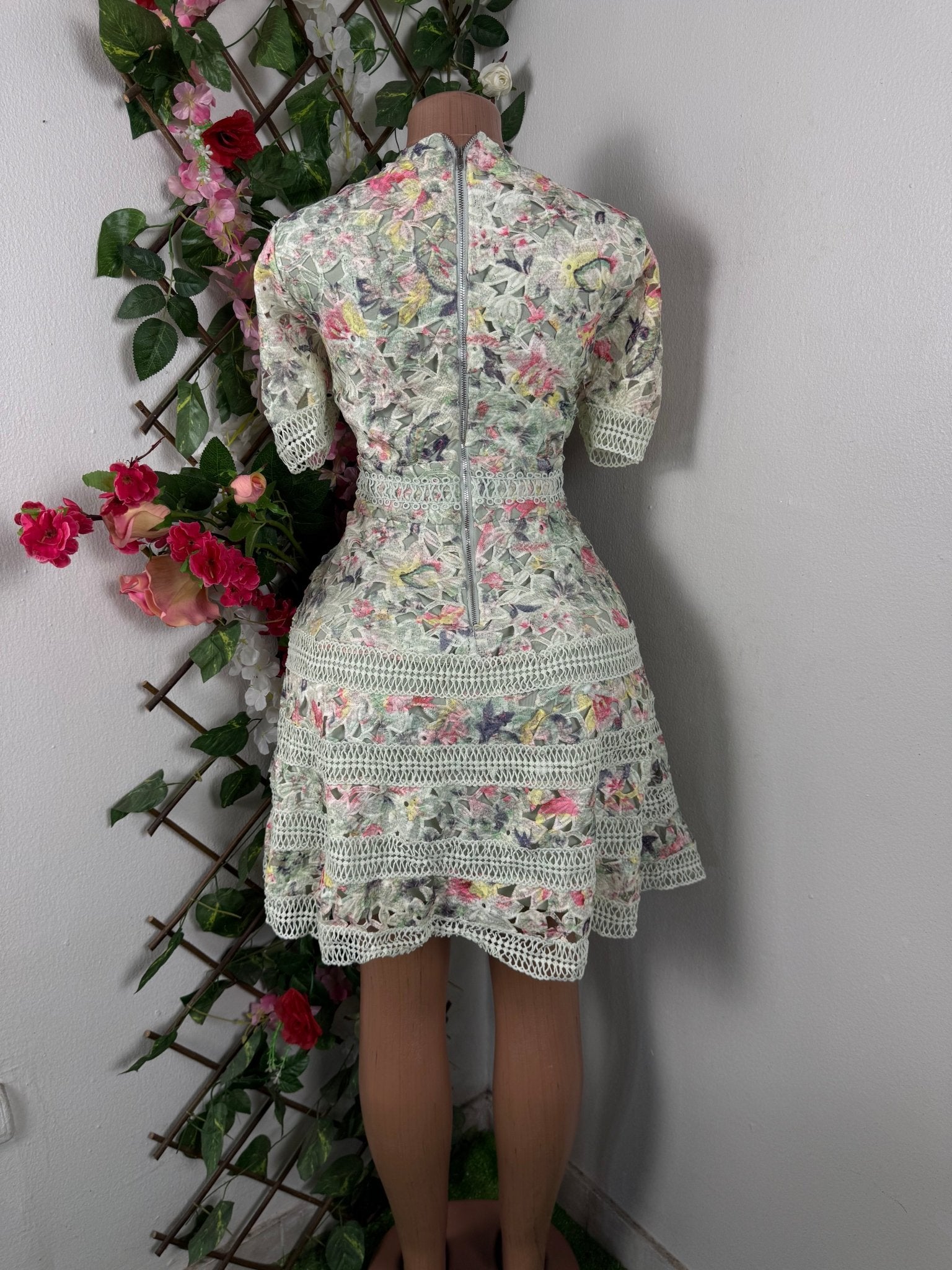 Robe évasée manches courtes col V - Perluna Store