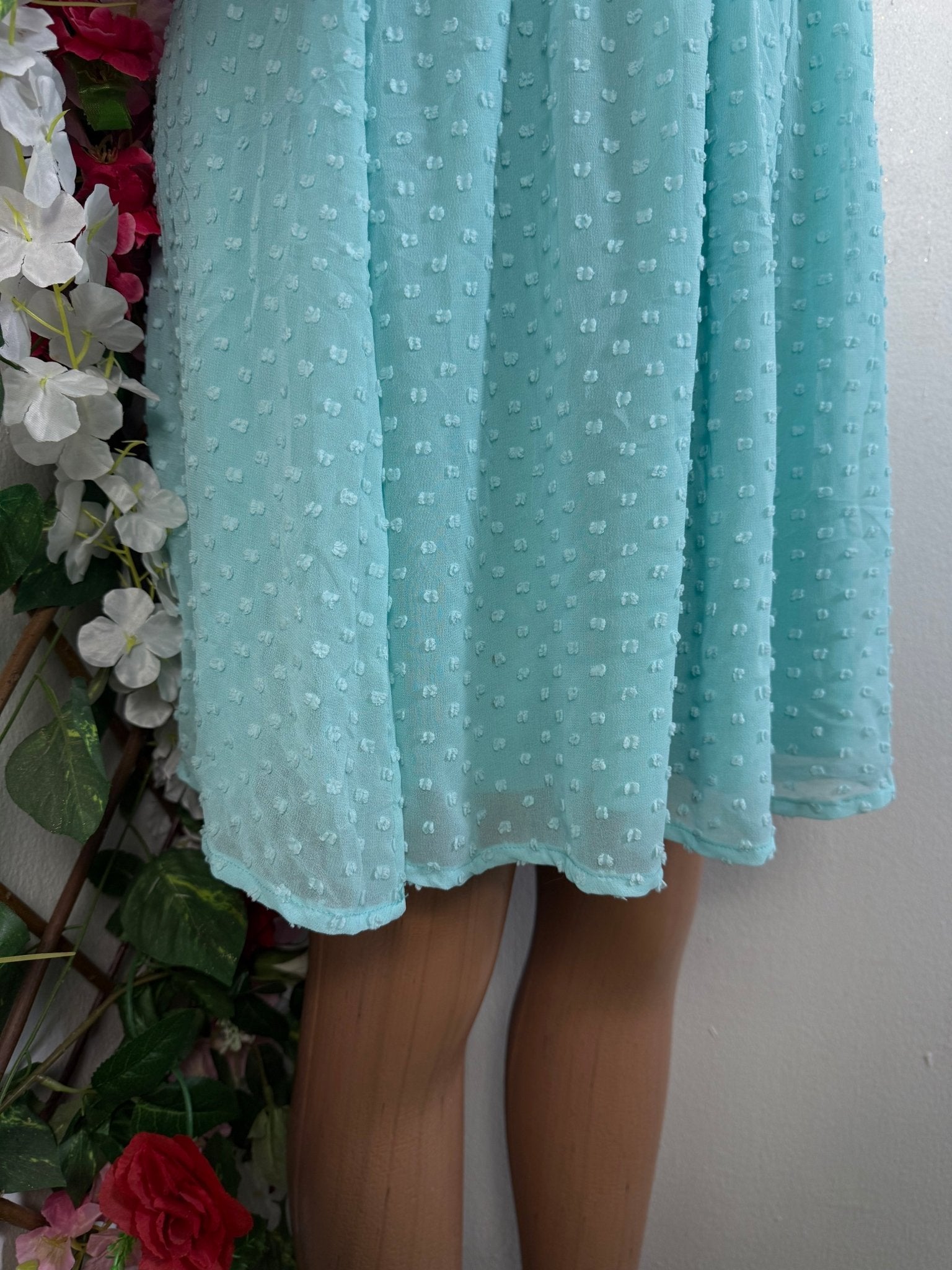 Robe évasée manches courtes décollectée - Perluna Store - kinshasa