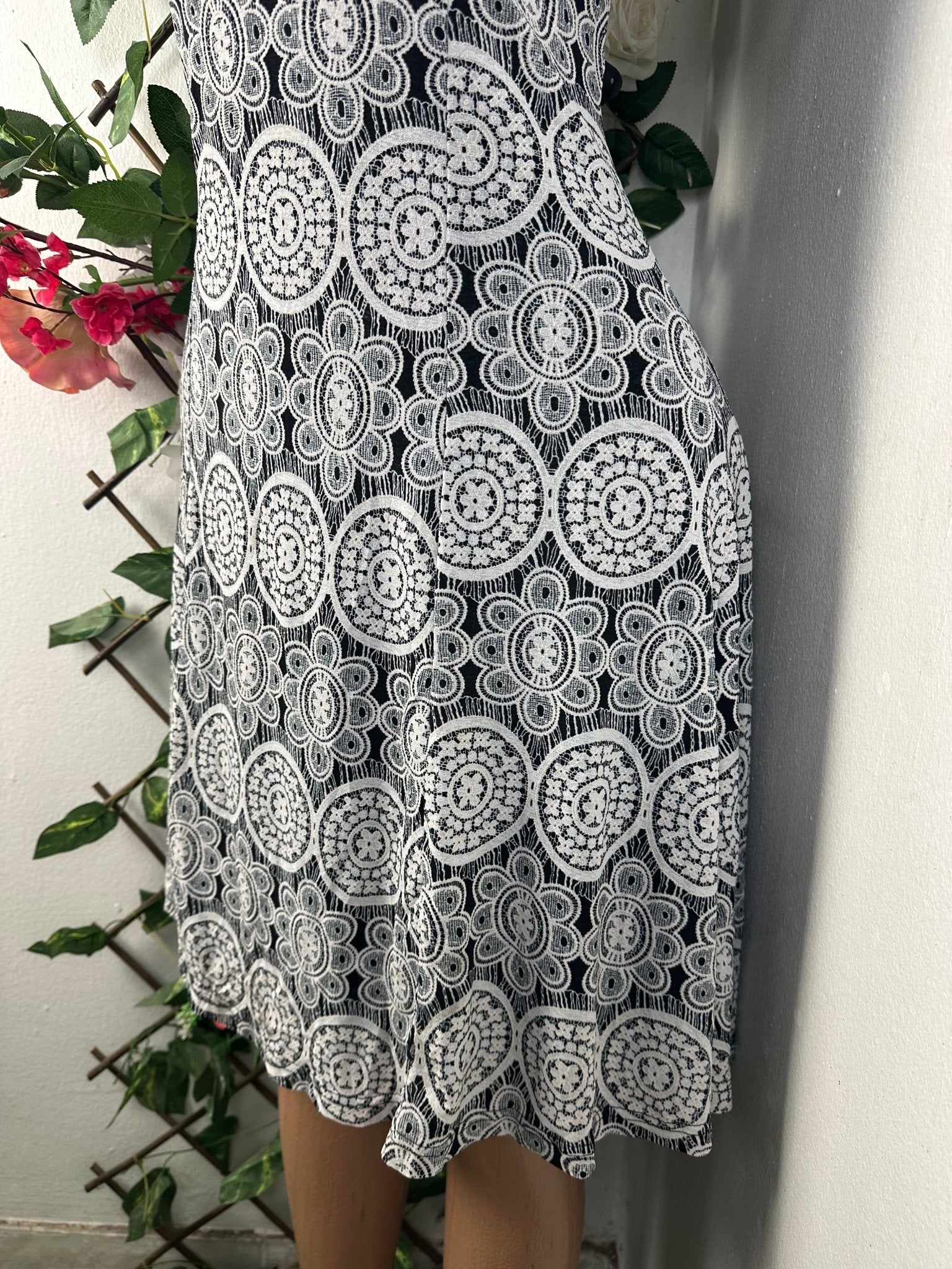 Robe évasée manches courtes décollectée - Perluna Store - kinshasa