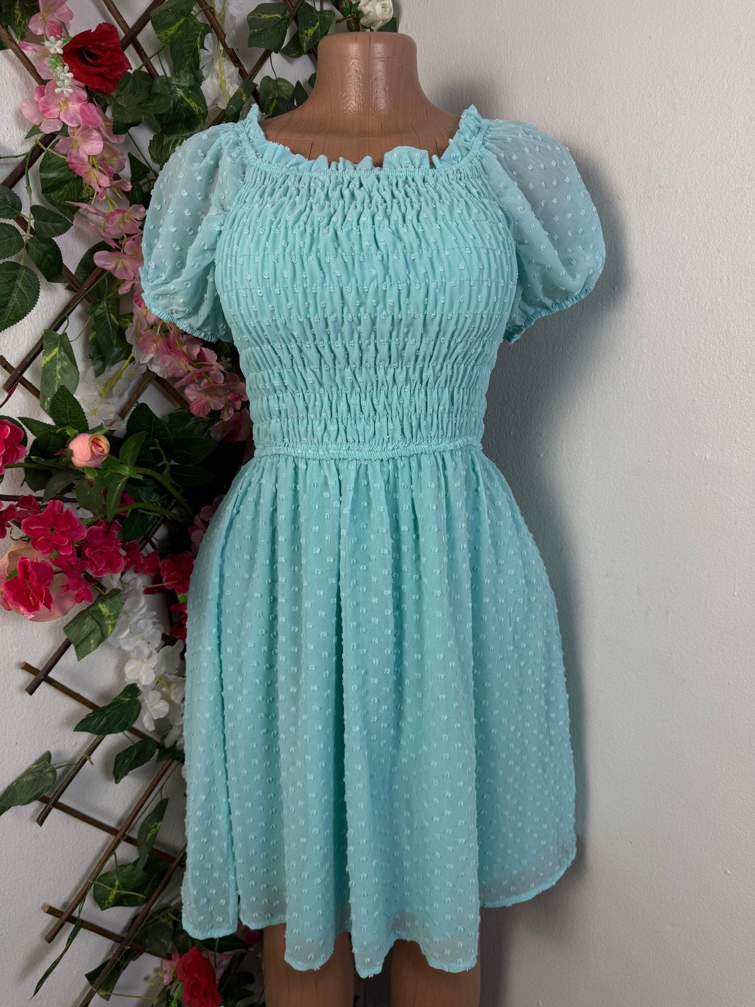 Robe évasée manches courtes décollectée - Perluna Store - kinshasa