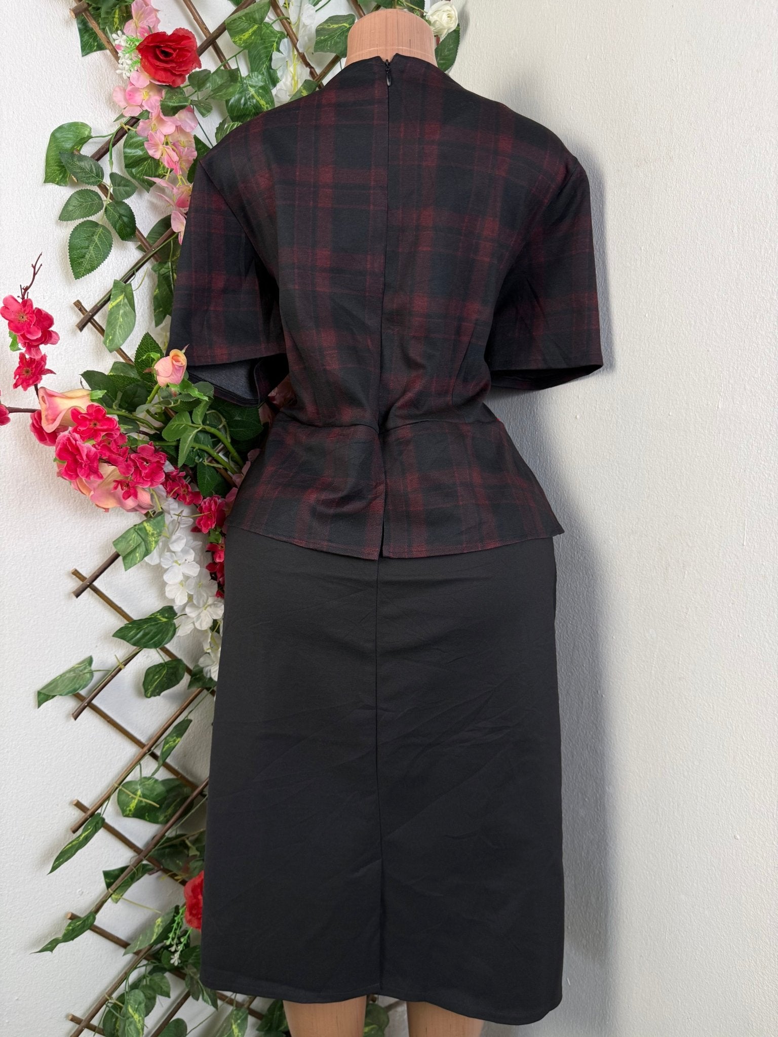 Robe évasée manches courtes décolletée - Perluna Store - kinshasa