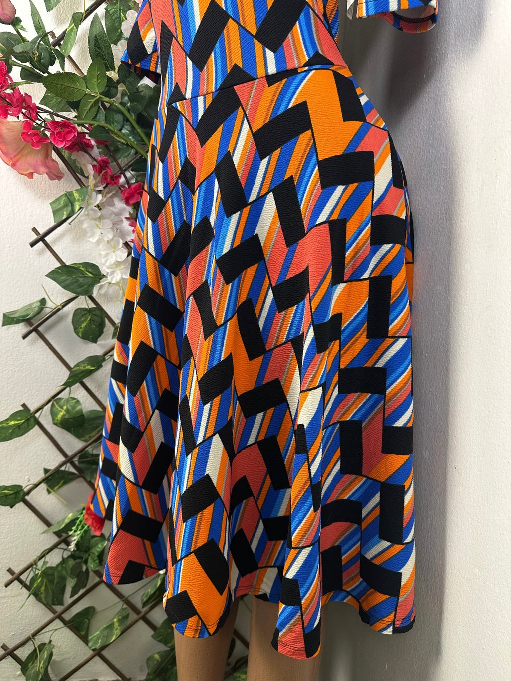 Robe évasée manches courtes drapée - Perluna Store - kinshasa