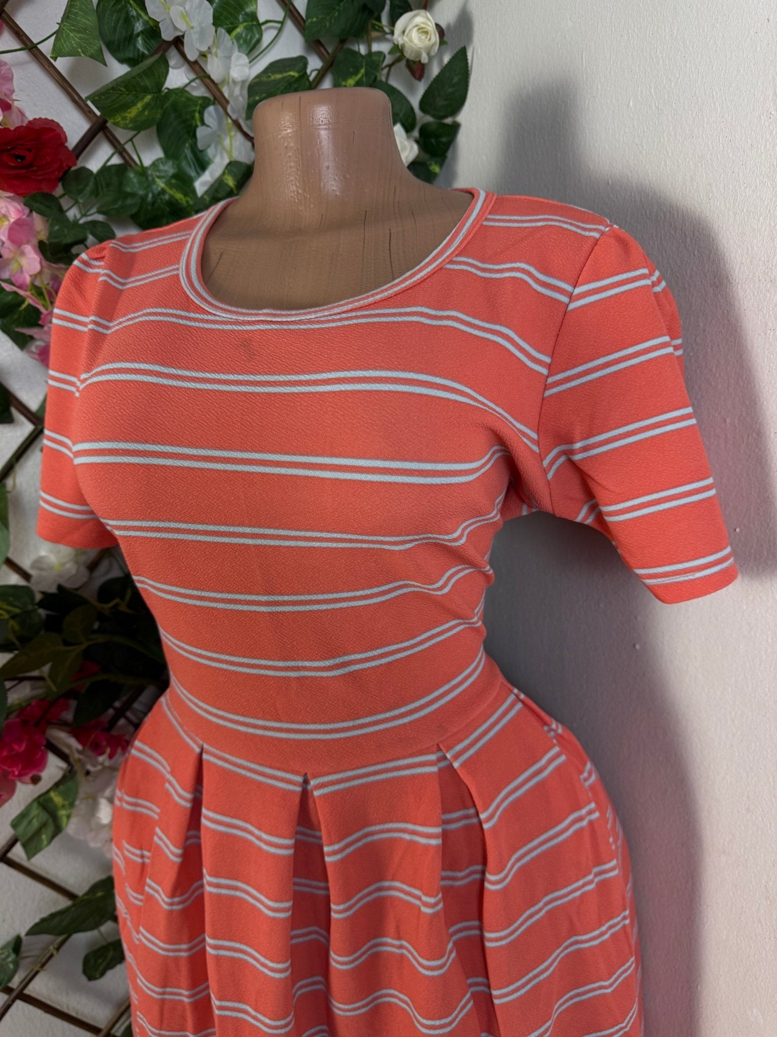 Robe évasée manches courtes - Perluna Store