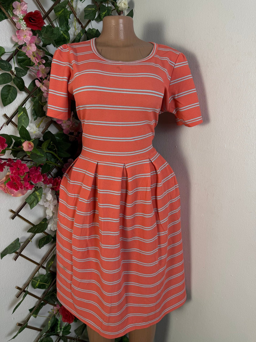Robe évasée manches courtes - Perluna Store