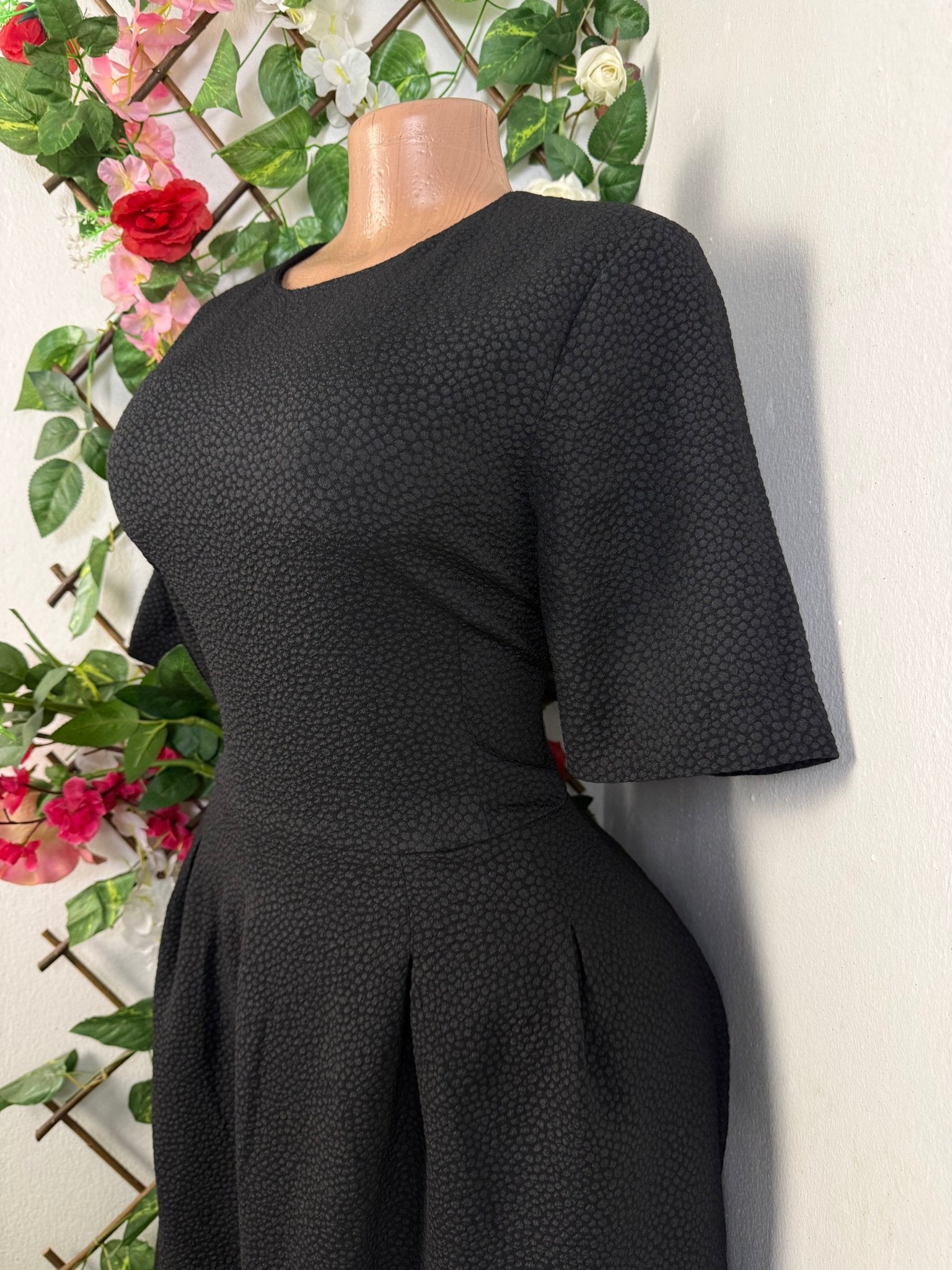 Robe évasée manches courtes - Perluna Store - kinshasa