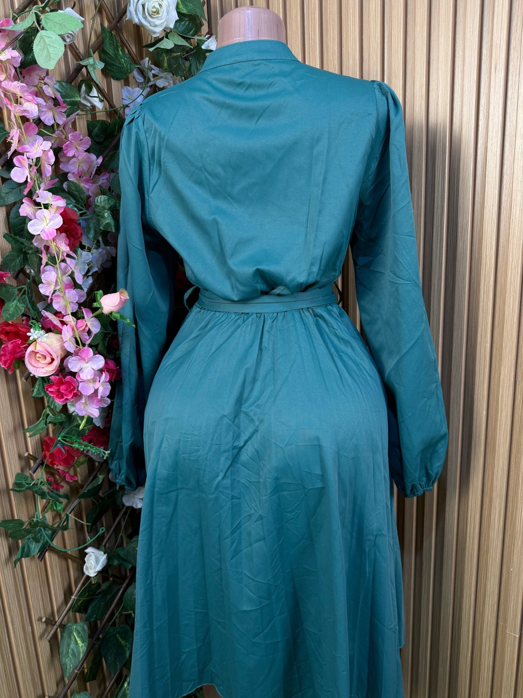 Robe évasée  manches longues avec boutons ceintrée - Perluna Store