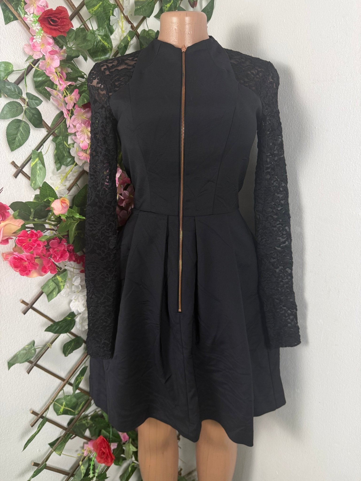 Robe évasée manches longues avec tirette - Perluna Store