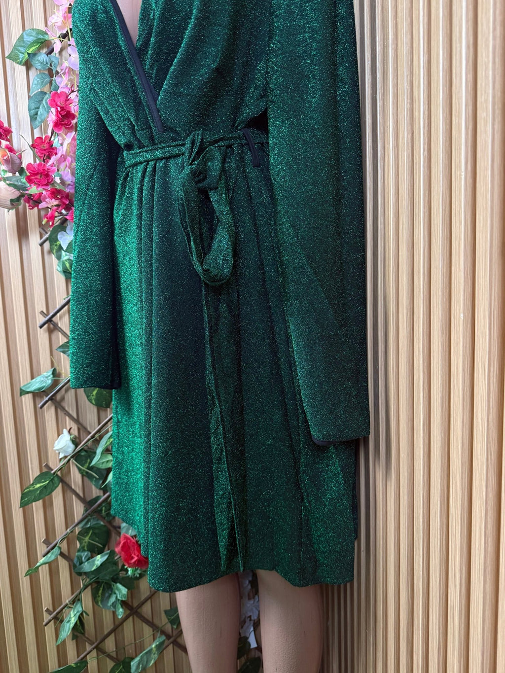 Robe évasée manches longues décollectée - Perluna Store