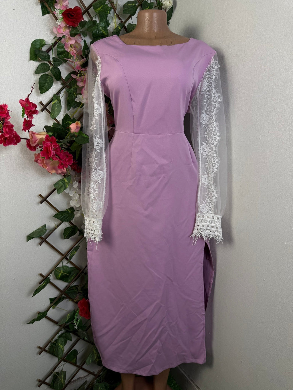 Robe évasée manches longues décolletée - Perluna Store - kinshasa
