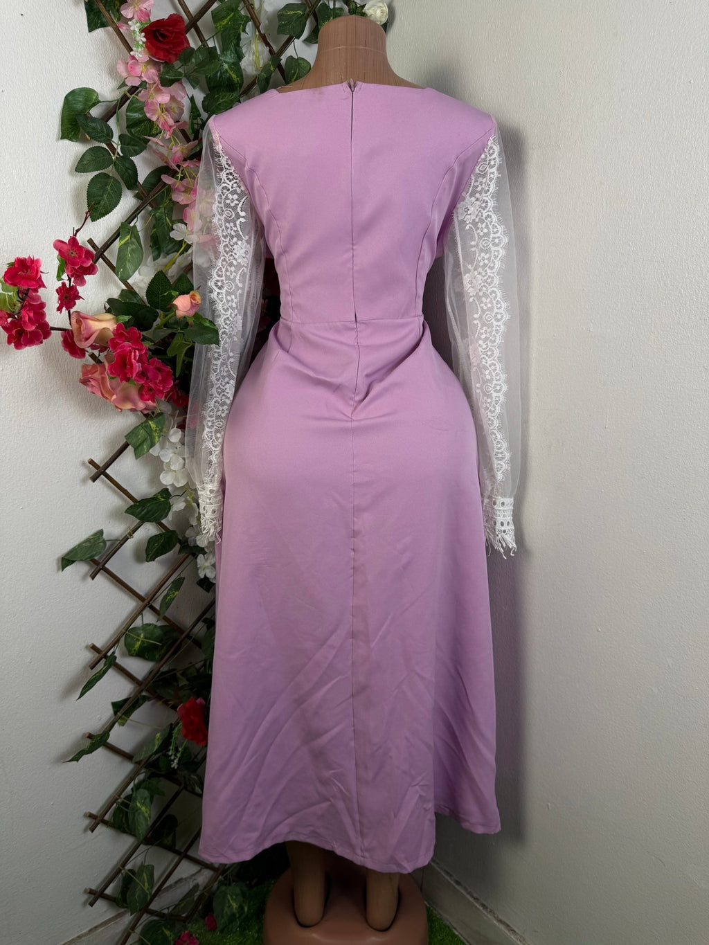 Robe évasée manches longues décolletée - Perluna Store - kinshasa