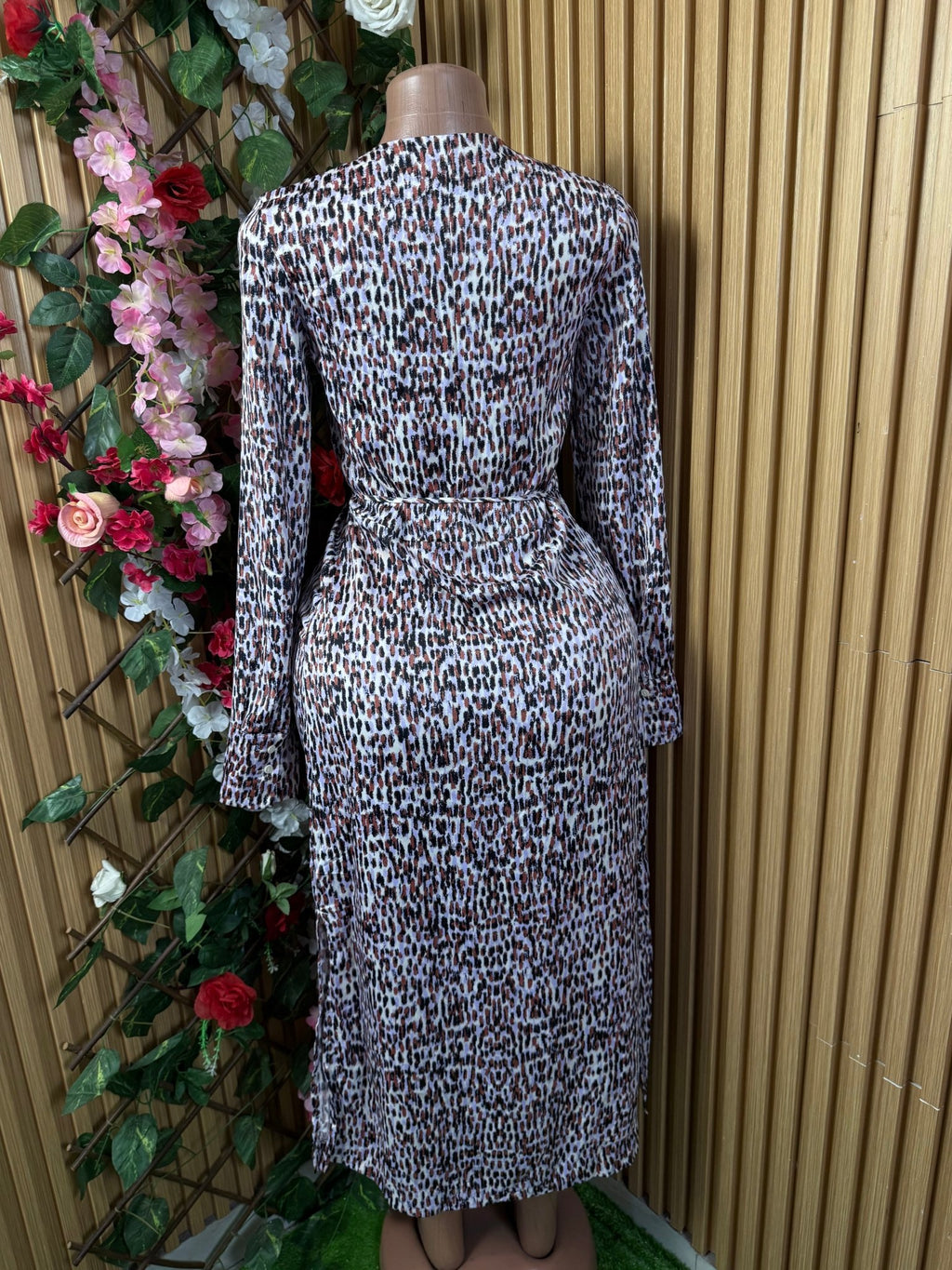 Robe évasée manches longues décolletée - Perluna Store