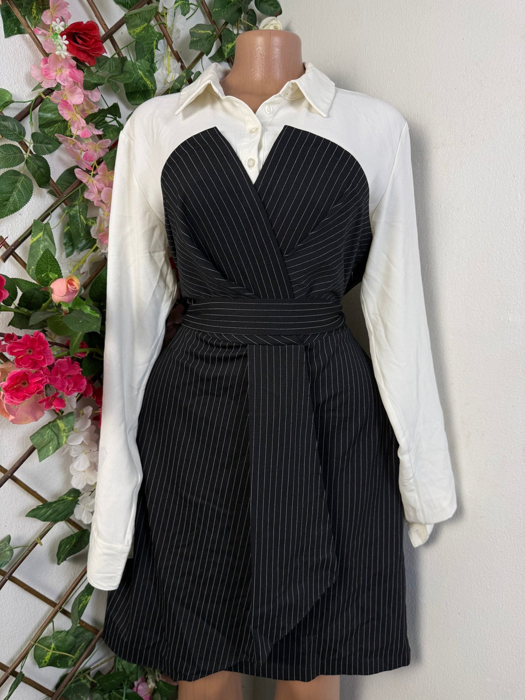 Robe évasée manches longues stylée - Perluna Store - kinshasa