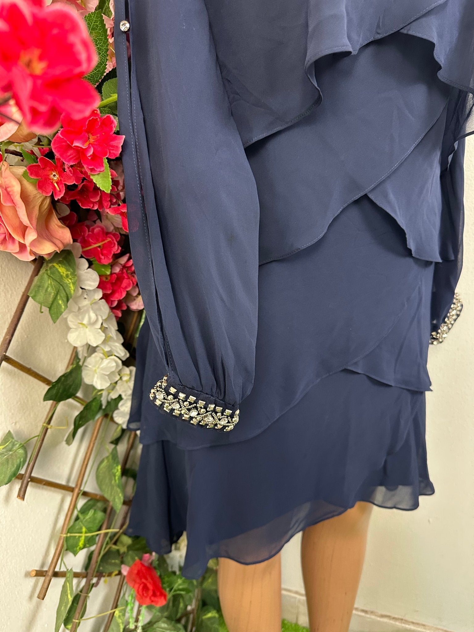 Robe évasée manches longues - Perluna Store - kinshasa