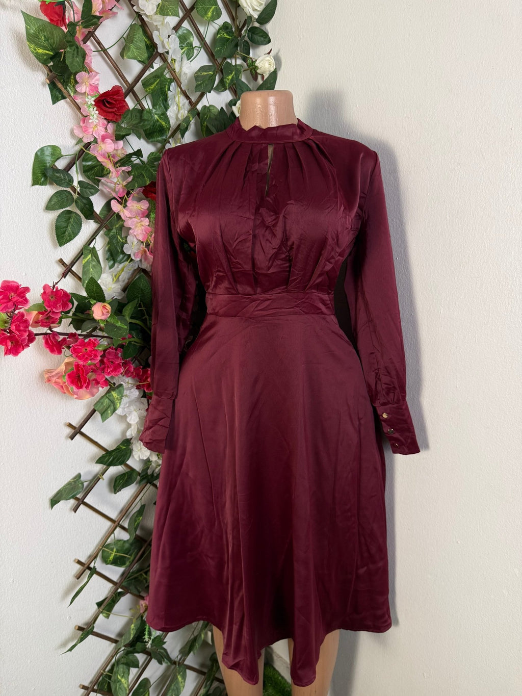 Robe évasée mi-longue manches longues ceintrée - Perluna Store