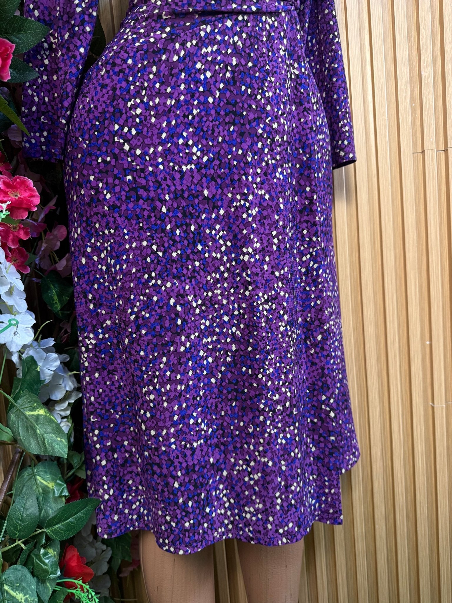 Robe évasée mi-longue manches longues col-V - Perluna Store
