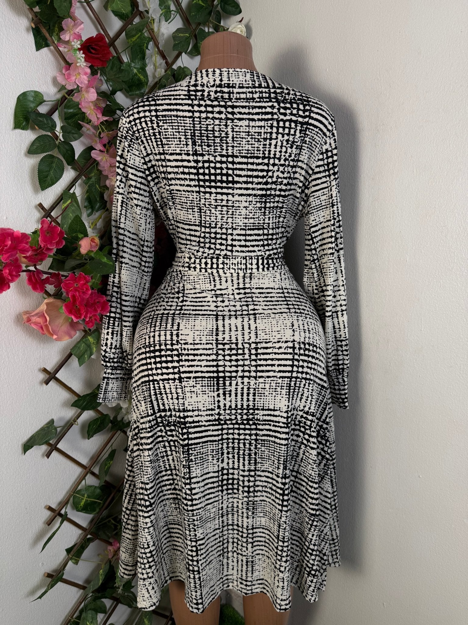 Robe évasée mi-longue manches longues - Perluna Store