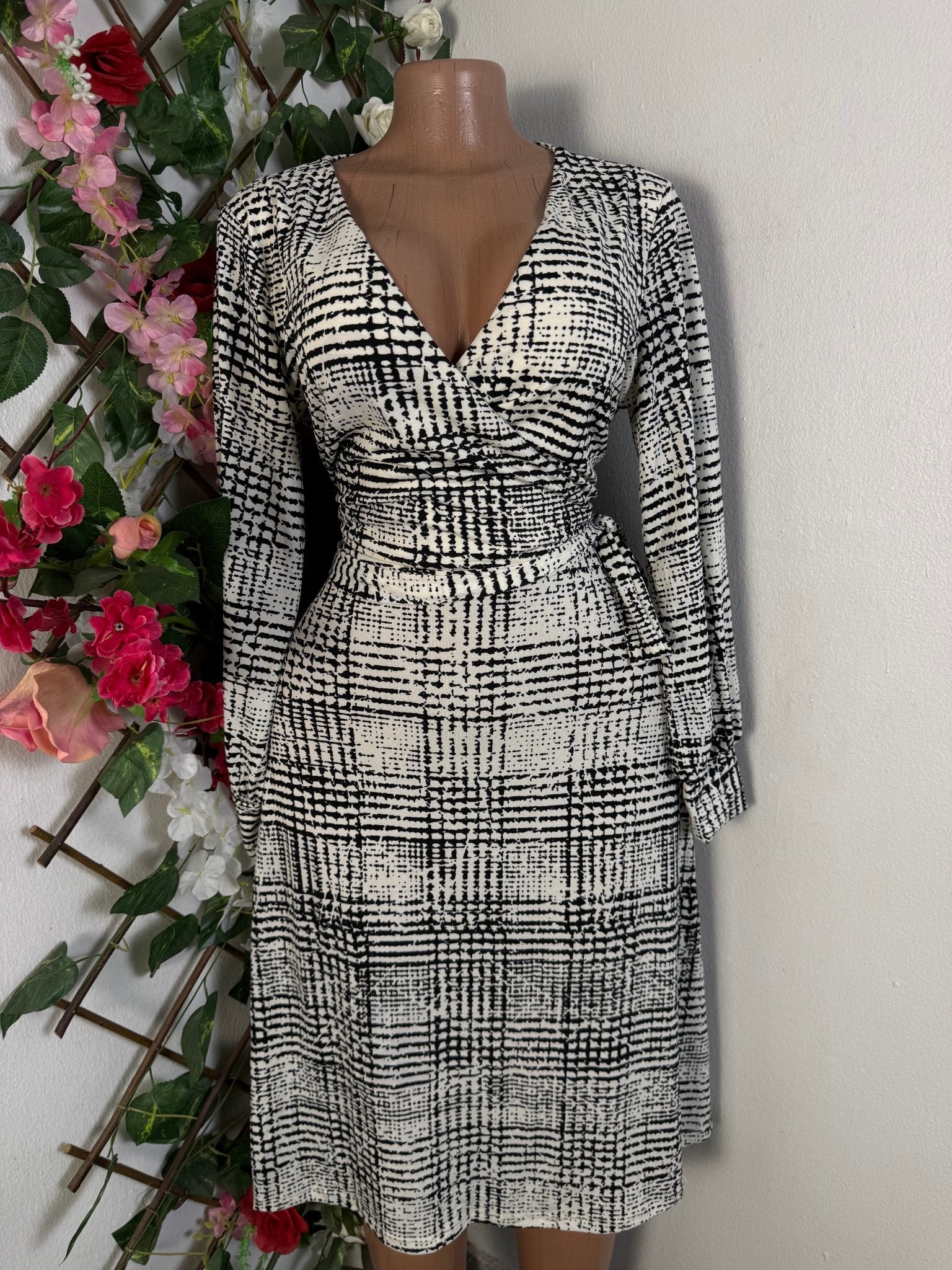 Robe évasée mi-longue manches longues - Perluna Store