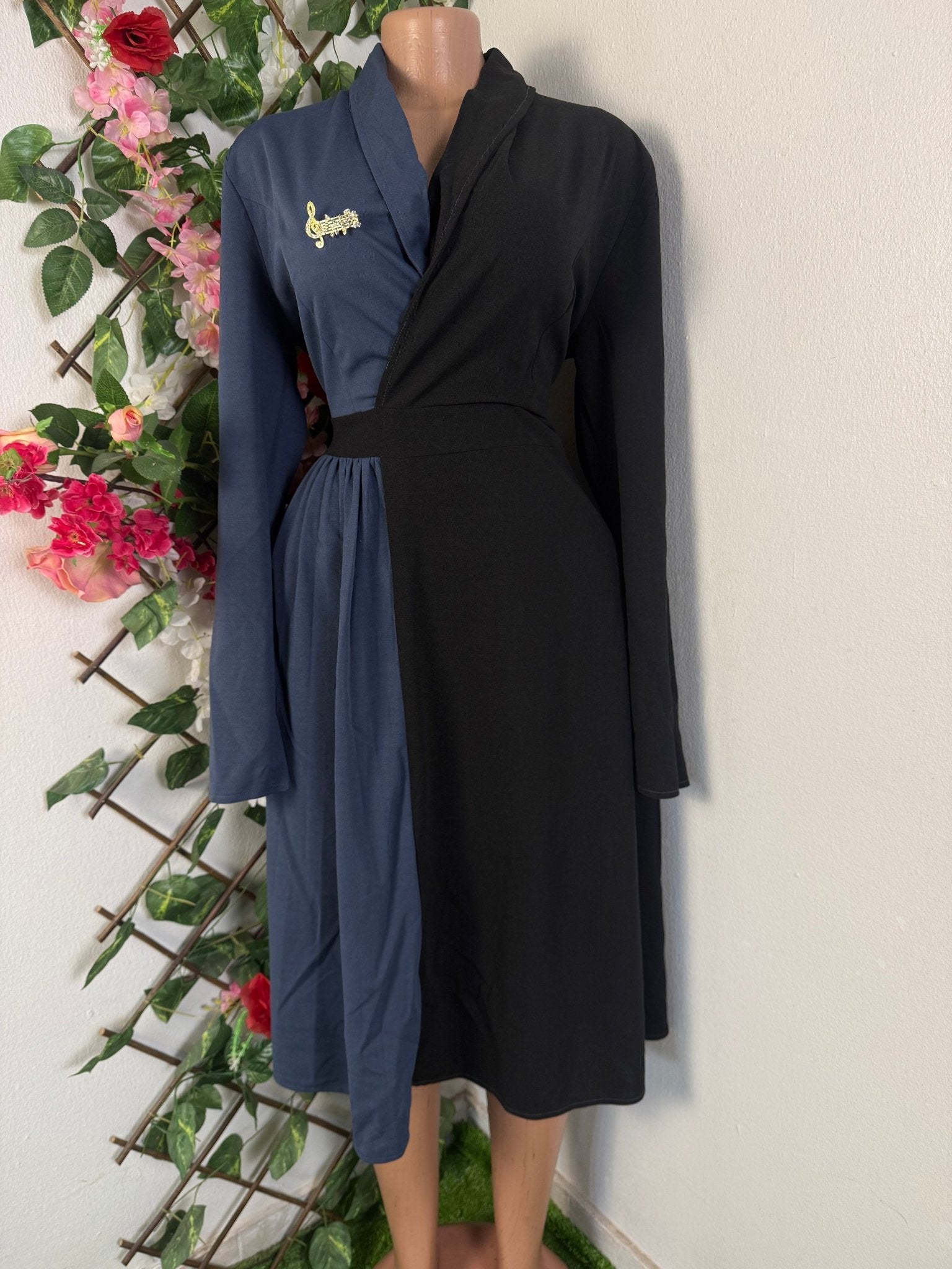 Robe évasée mi-longue stylée en deux temps - Perluna Store