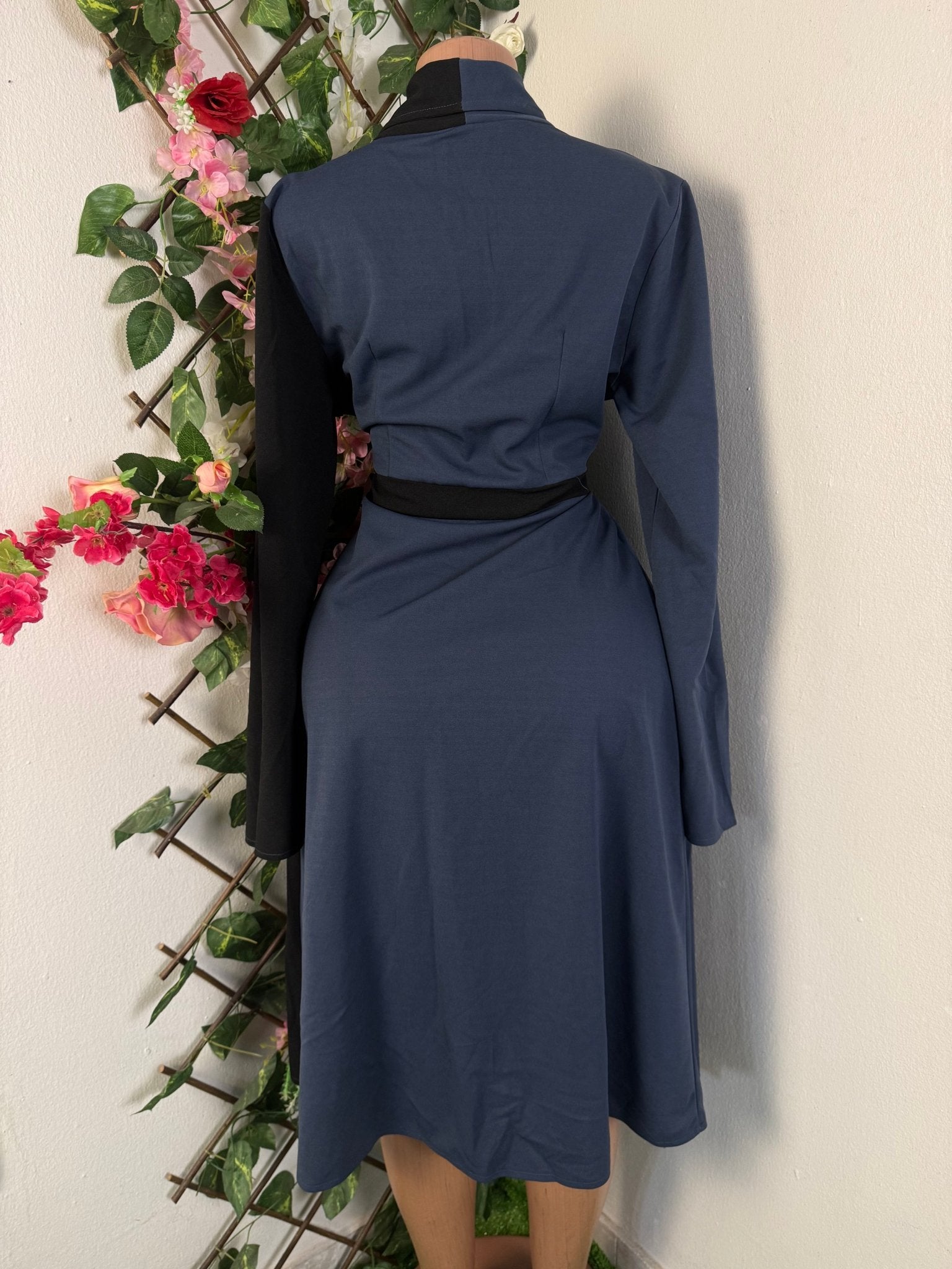 Robe évasée mi-longue stylée en deux temps - Perluna Store